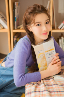 女大学生的沙龙服务